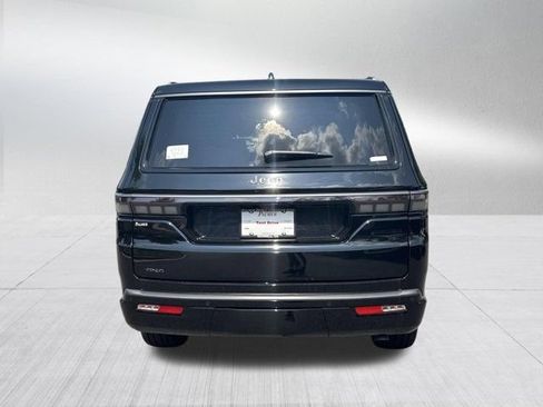 New 2026 Jeep Grand Wagoneer Limited AWD/4WD image 6