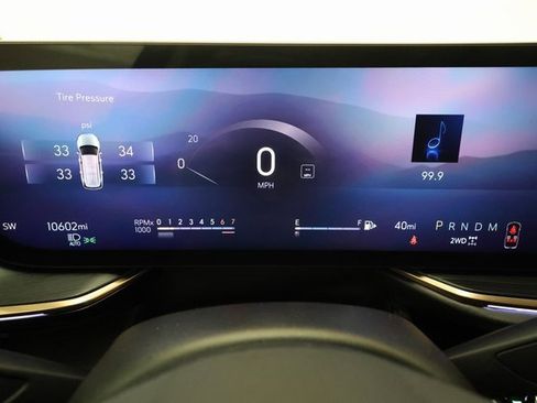 Used 2024 Buick Envision Avenir image 14