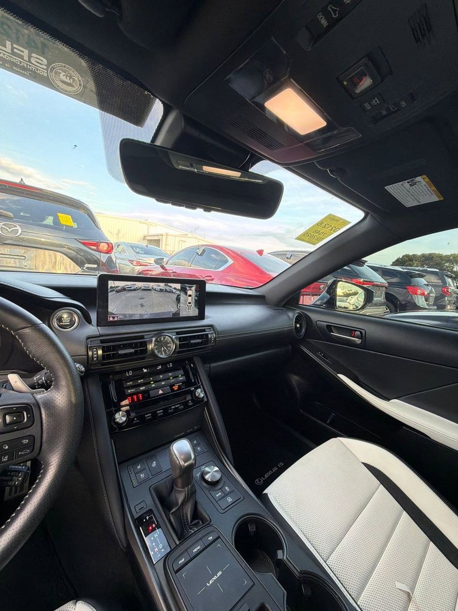 Used 2025 Lexus IS 350 F Sport w/ Navigation Package RWD image 4