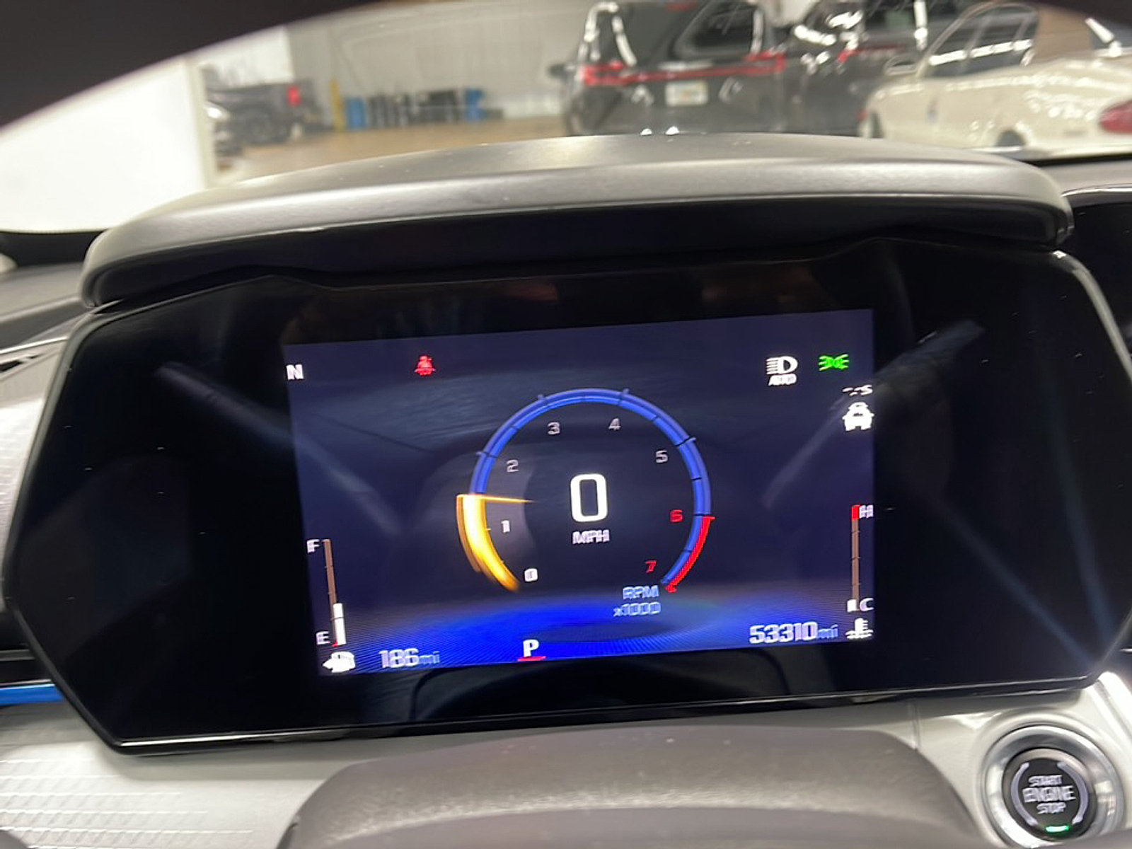 Used 2025 Chevrolet Trax LT FWD image 5