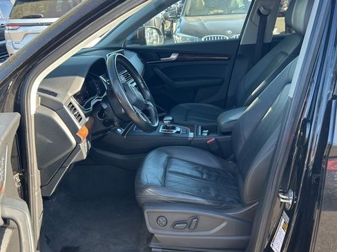 Used 2018 Audi Q5 2.0T Premium Plus w/ Premium Plus Package AWD/4WD image 5