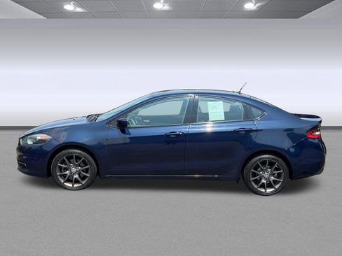 Used 2015 Dodge Dart SXT FWD image 2