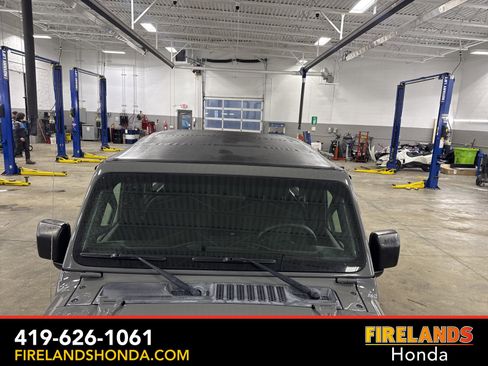 Used 2020 Jeep Wrangler Unlimited Sport image 11