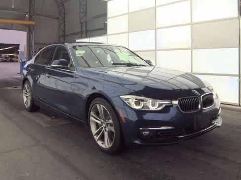 Used 2016 BMW 340i Sedan image 4