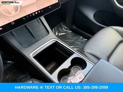 Used 2023 Tesla Model Y Long Range AWD/4WD image 19