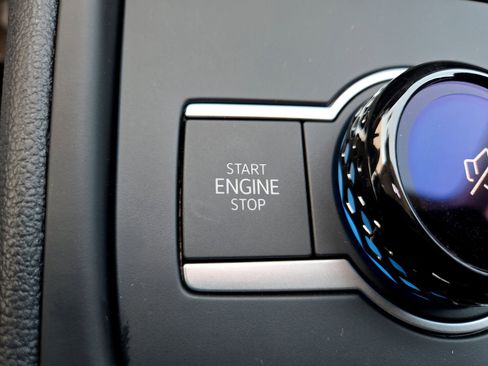 New 2025 Volkswagen Tiguan S image 14