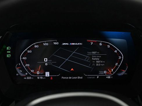 Used 2023 BMW Z4 M40i w/ Premium Package image 11