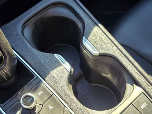 Used 2019 Cadillac XT4 Sport image 38