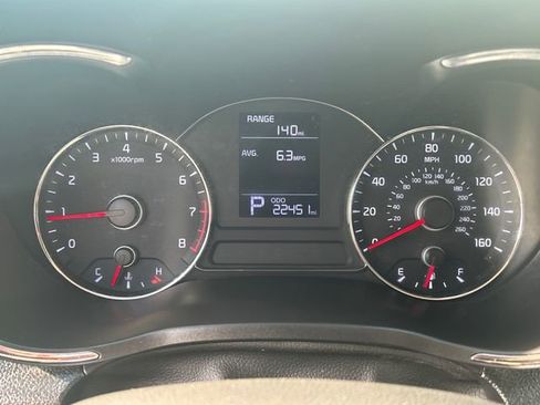 Used 2016 Kia Forte LX image 16