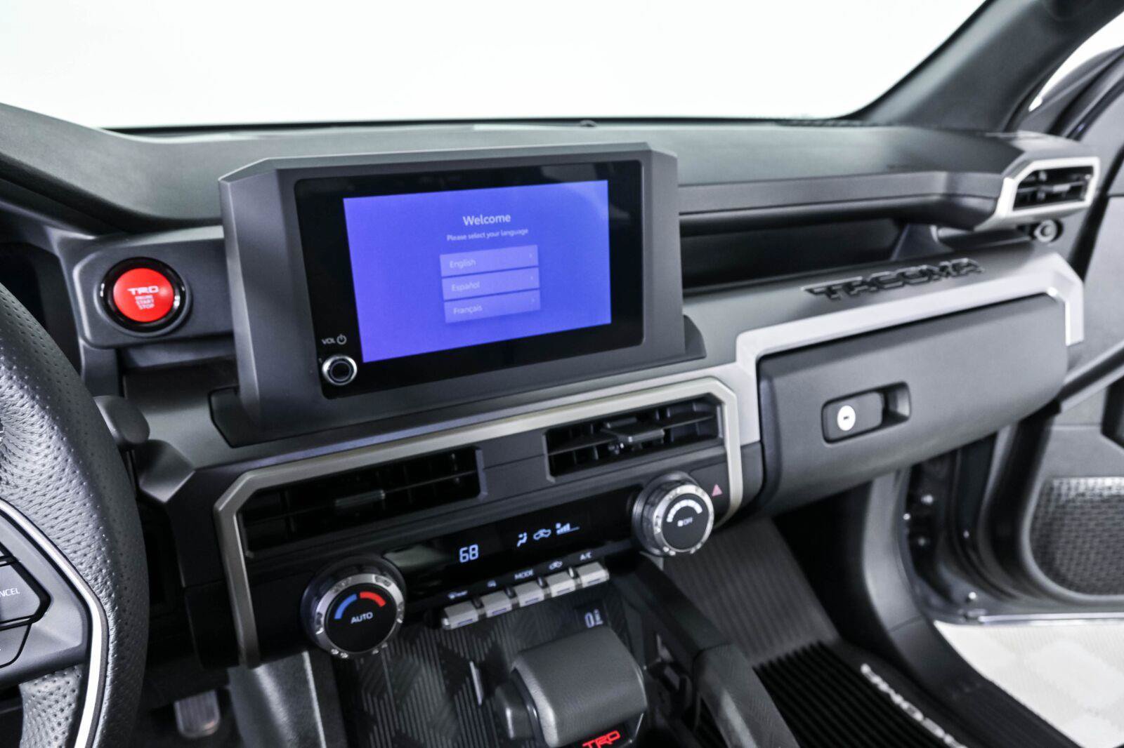 Used 2025 Toyota Tacoma TRD Off-Road AWD/4WD image 12