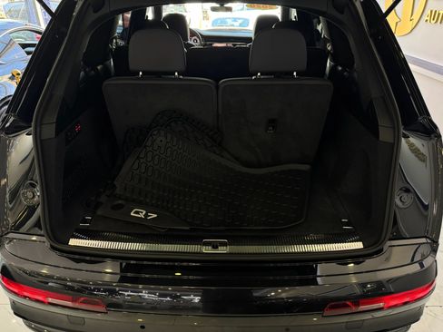 Used 2020 Audi Q7 3.0T Prestige AWD/4WD image 27