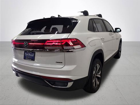 New 2026 Volkswagen Atlas Cross Sport SE AWD/4WD image 13