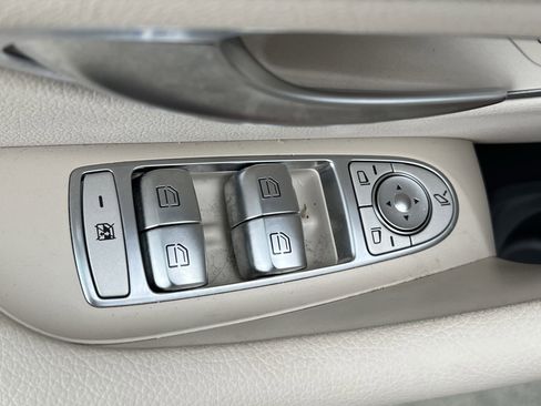 Used 2022 Mercedes-Benz E 450 4MATIC Sedan w/ Driver Assistance Package image 15