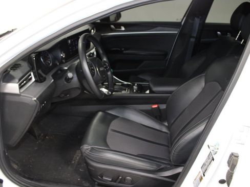 Used 2024 Kia K5 GT-Line w/ GT-Line Premium Package image 16