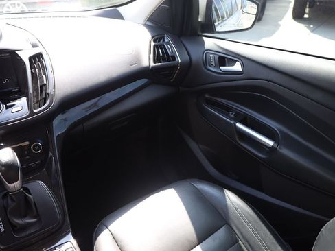 Used 2015 Ford Escape Titanium AWD/4WD image 20