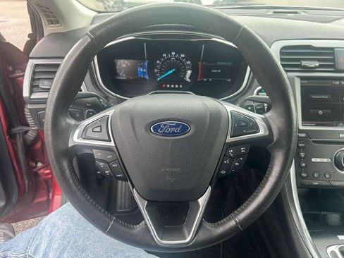Used 2016 Ford Fusion Titanium FWD image 13