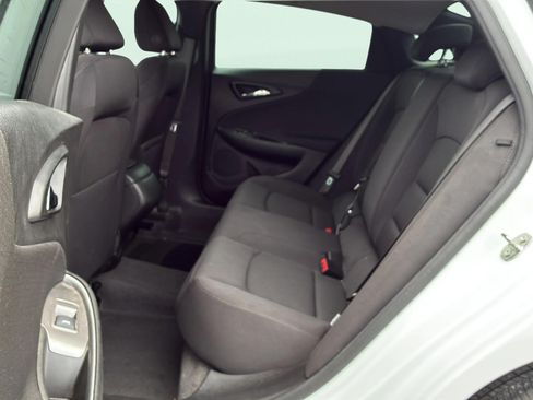 Used 2024 Chevrolet Malibu LS FWD image 20