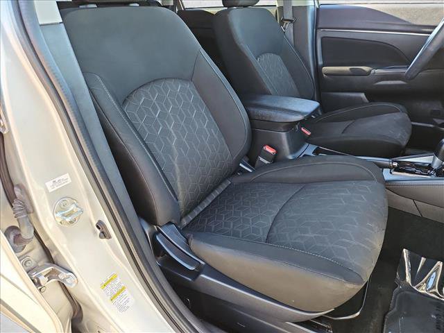 Used 2024 Mitsubishi Outlander Sport AWD image 19