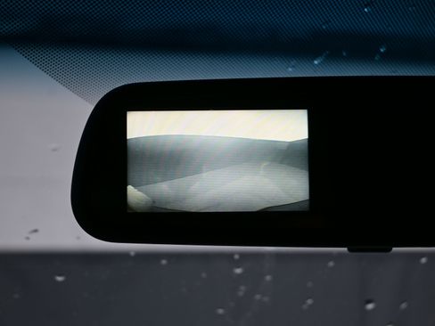 Used 2019 Chevrolet Express 3500 w/ Driver Convenience Package image 15