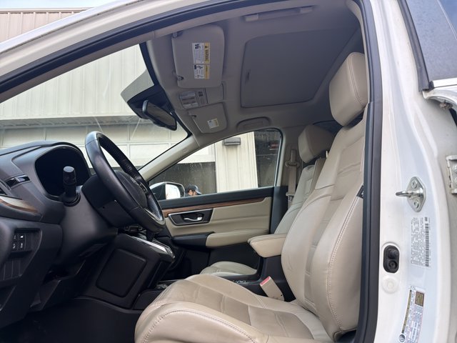 Used 2018 Honda CR-V Touring image 11
