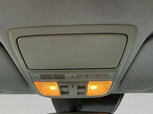 Used 2017 Honda CR-V EX-L image 28