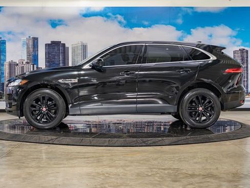 Used 2019 Jaguar F-PACE Premium AWD/4WD image 6