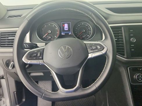 Used 2021 Volkswagen Atlas SE image 19
