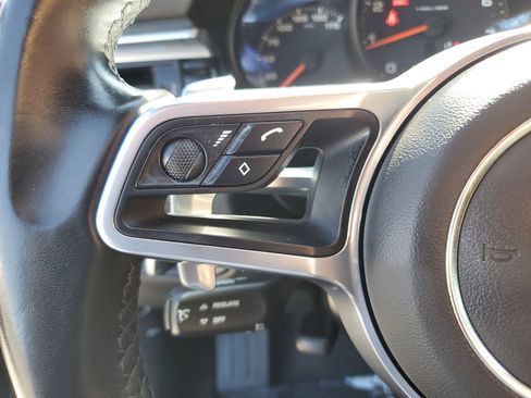 Used 2021 Porsche Macan image 29