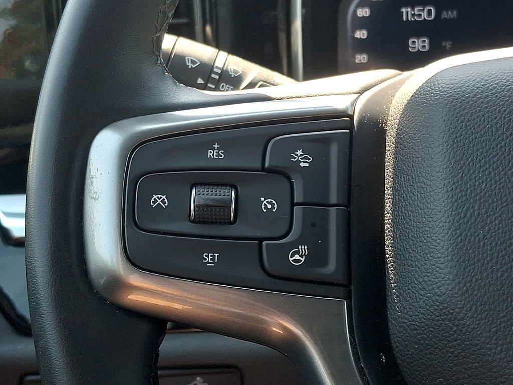 Used 2023 Chevrolet Silverado 1500 LT AWD/4WD image 20