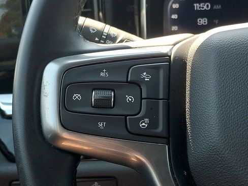 Used 2023 Chevrolet Silverado 1500 LT AWD/4WD image 20