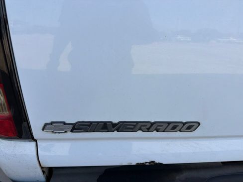 Used 2007 Chevrolet Silverado 2500 LT w/ Onstar Plus Package RWD image 16