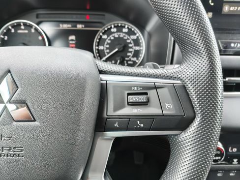 New 2026 Mitsubishi Outlander ES AWD/4WD image 26