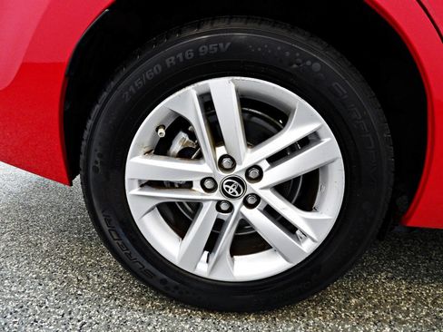 Used 2016 Toyota Corolla S Special Edition FWD image 21