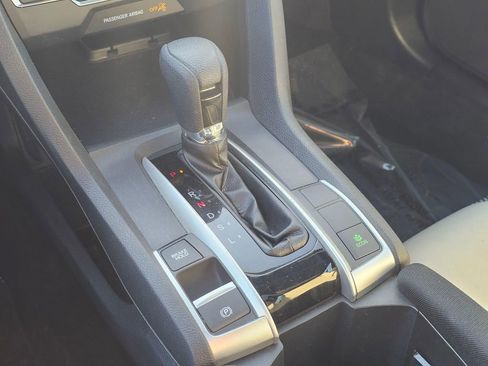 Used 2016 Honda Civic LX-P image 32