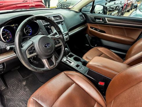Used 2017 Subaru Outback 3.6R Touring w/ Popular Package #5A image 14