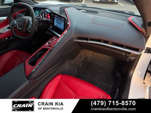 Used 2025 Chevrolet Corvette Stingray Preferred Cpe w/ 2LT image 29