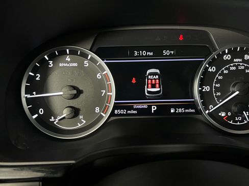 Used 2025 INFINITI QX60 Pure image 18