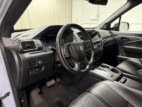 Used 2022 Honda Passport TrailSport image 10