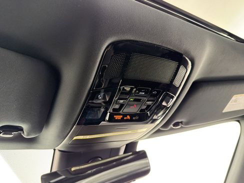 New 2026 Lexus RX 450h AWD image 18