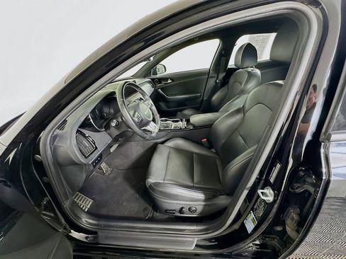 Used 2022 Kia Stinger GT-Line RWD image 13