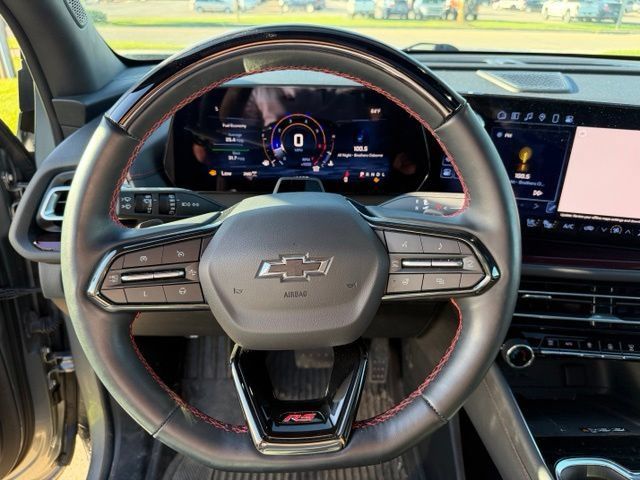 Used 2024 Chevrolet Traverse RS w/ LPO, Floor Liner Package AWD/4WD image 23