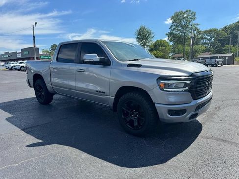 Used 2020 RAM 1500 Big Horn AWD/4WD image 4