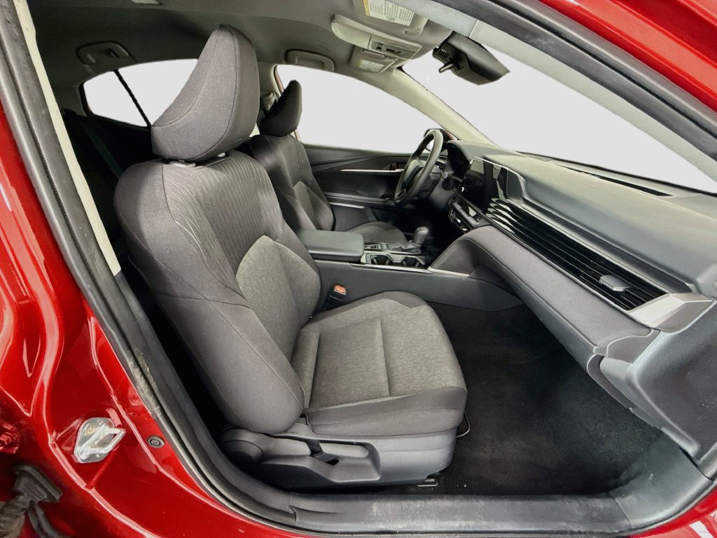 Used 2025 Toyota Camry LE FWD image 20