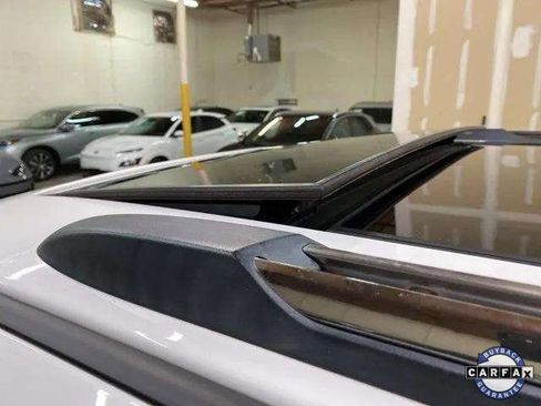 Used 2015 Jeep Grand Cherokee Overland image 26