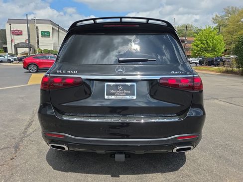 Used 2026 Mercedes-Benz GLS 450 4MATIC image 4