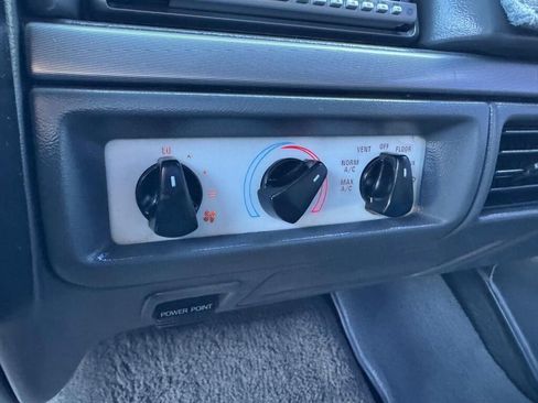 Used 1993 Ford F150 Lightning image 28