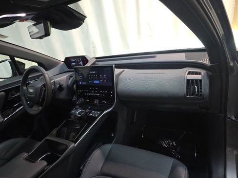 Certified 2023 Subaru Solterra AWD image 36