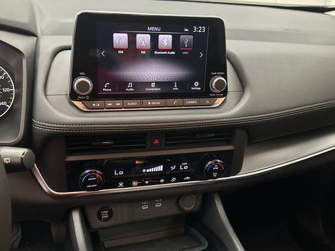 New 2026 Nissan Rogue SV AWD/4WD image 11