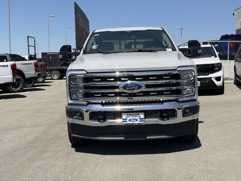 New 2026 Ford F250 Lariat w/ Lariat Ultimate Package AWD/4WD image 2