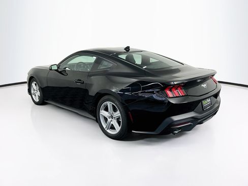 Used 2026 Ford Mustang Premium RWD image 5